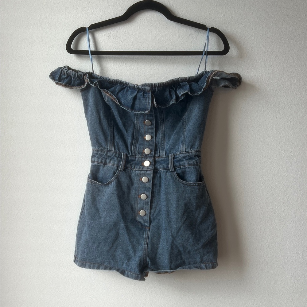 Le Lis Blue Denim Garment
